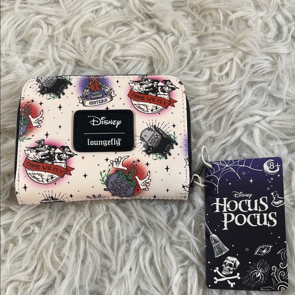 Loungefly DiISNEY Hocus Pocus Tattoo Icons Mini Zipper Wallet NEW - Picture 3 of 10